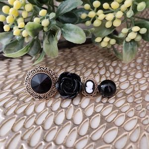 Black & Gold Cameo hairclip